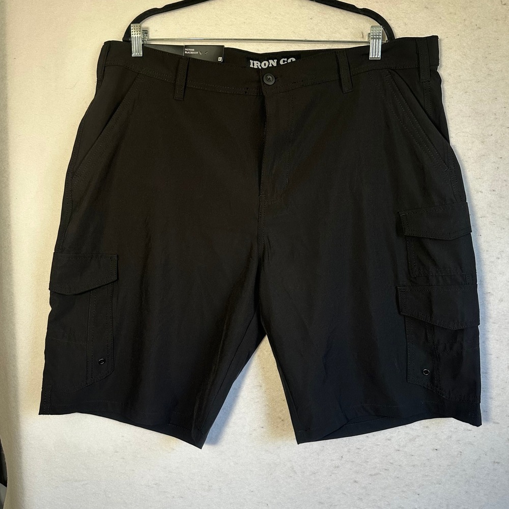 Iron Co Mens Hybrid Cargo Shorts Blacksoot Stretch Performance Size 40 I427836S